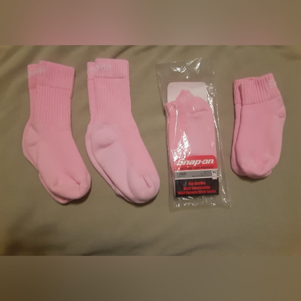 8 pair socks